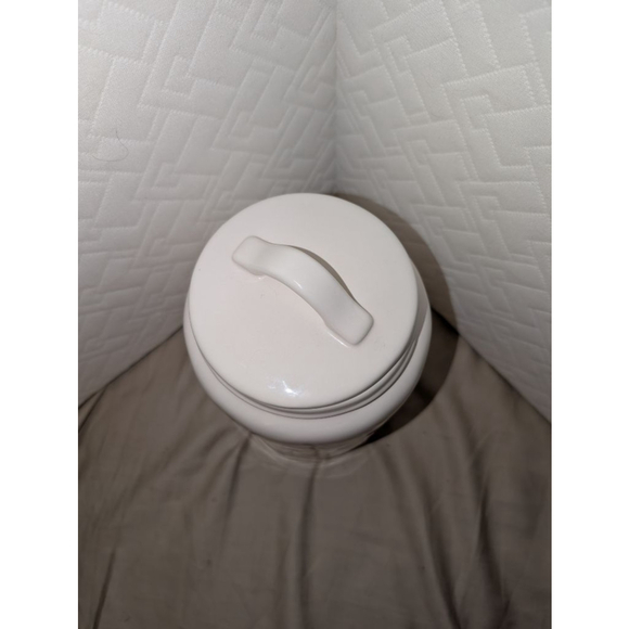 Rae Dunn White & Black "Naughty & Nice" Food Storage Jar One Size - Picture 5 of 9